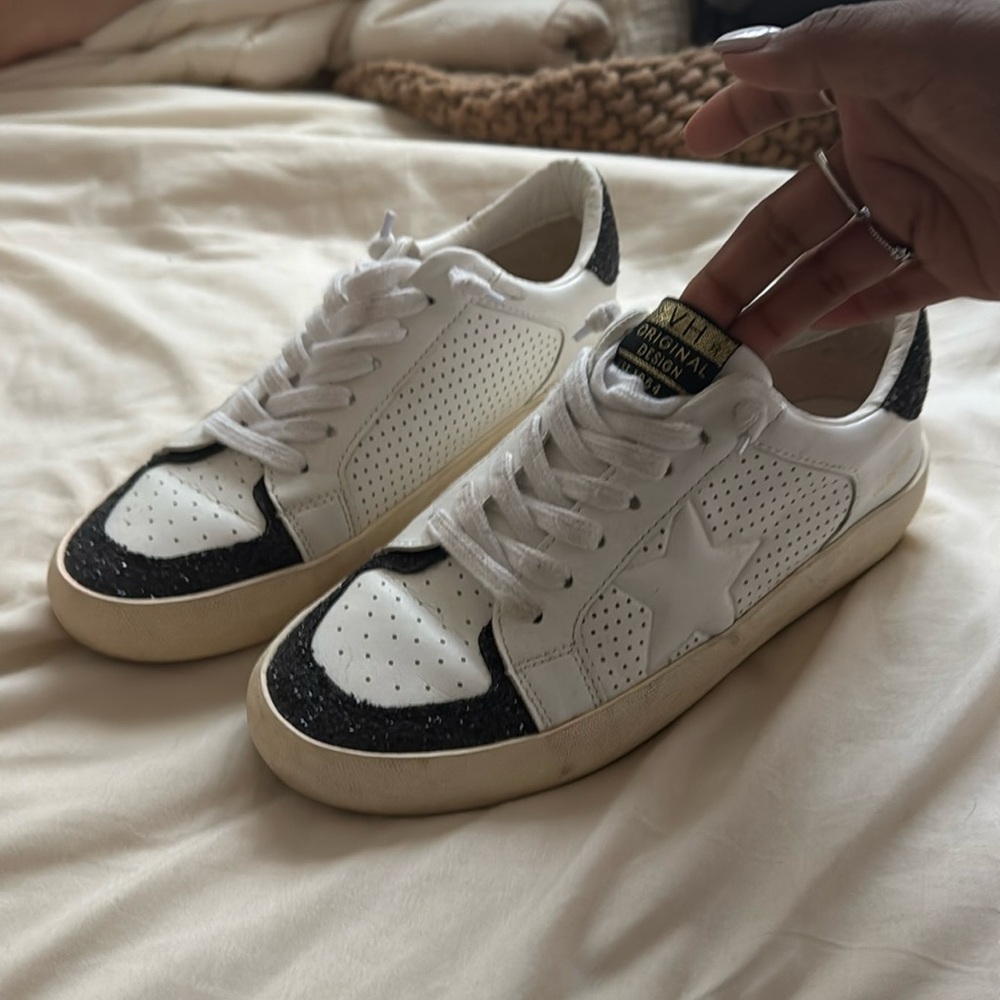 Vintage Havana Sneakers size 8